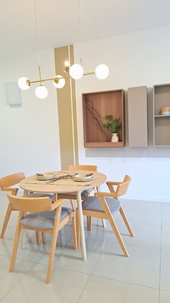 Servis Apartment untuk Disewa di Savvy @ Riana Dutamas - Leon Teh - Dining Room - PropertyGuru.com.my