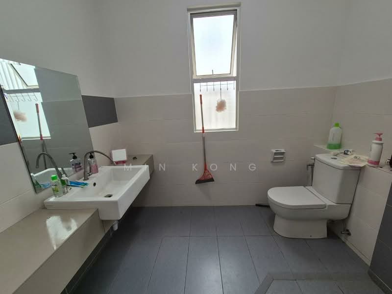 2-storey Terraced House for Sale in Iskandar Puteri (Nusajaya) (Johor) - Min Kong - Bathroom - PropertyGuru.com.my
