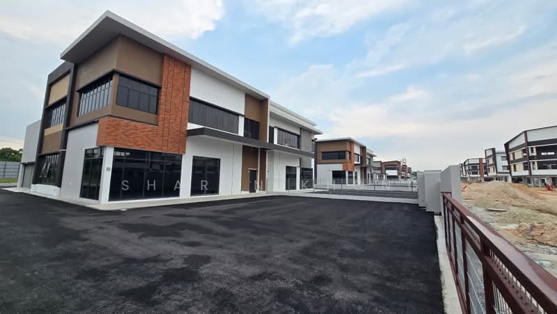 Shop for Rent in Semenyih (Selangor) - Sharon Khong - Exterior - PropertyGuru.com.my