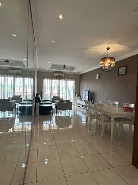 Townhouse for Sale in Kayu Ara (Selangor) - Asri Annuar - Living Room - PropertyGuru.com.my