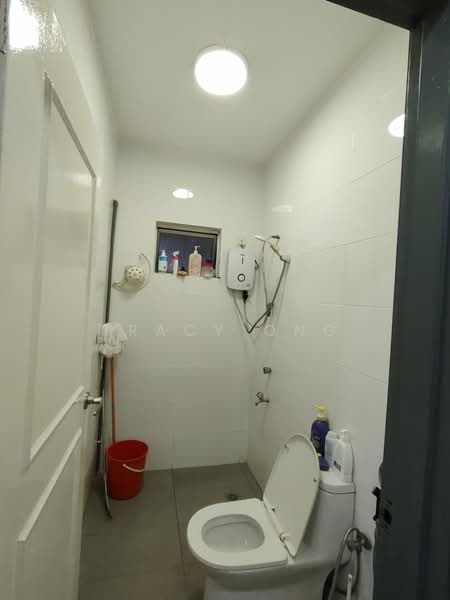 Rumah Teres 2 Tingkat untuk Dijual di Taman Impian Emas (Skudai) - Tracy Ong - Bathroom - PropertyGuru.com.my