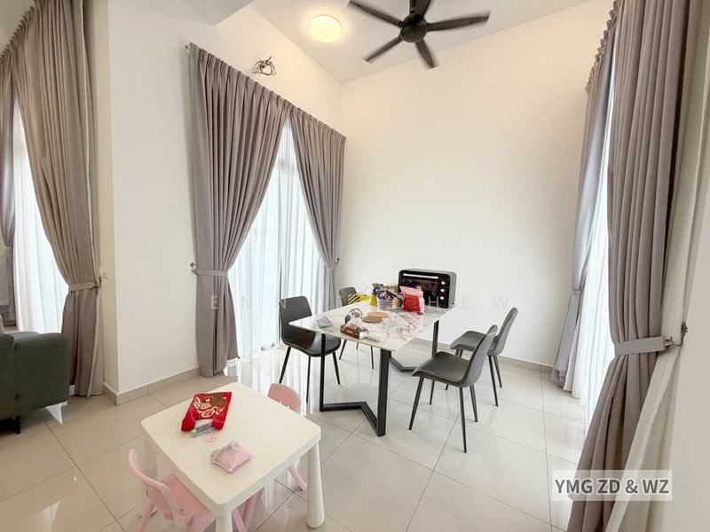 Semi-Detached House for Sale in Setia Alam (Selangor) - Jennie Chew - Dining Room - PropertyGuru.com.my