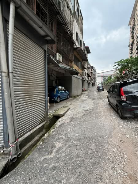 Shop for Rent in Kuala Lumpur (Kuala Lumpur) - Wan Hung Liew - Exterior - PropertyGuru.com.my