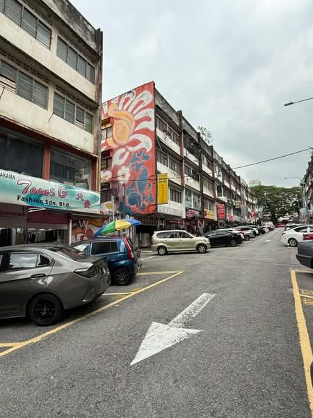 Shop for Rent in Kuala Lumpur (Kuala Lumpur) - Wan Hung Liew - Exterior - PropertyGuru.com.my