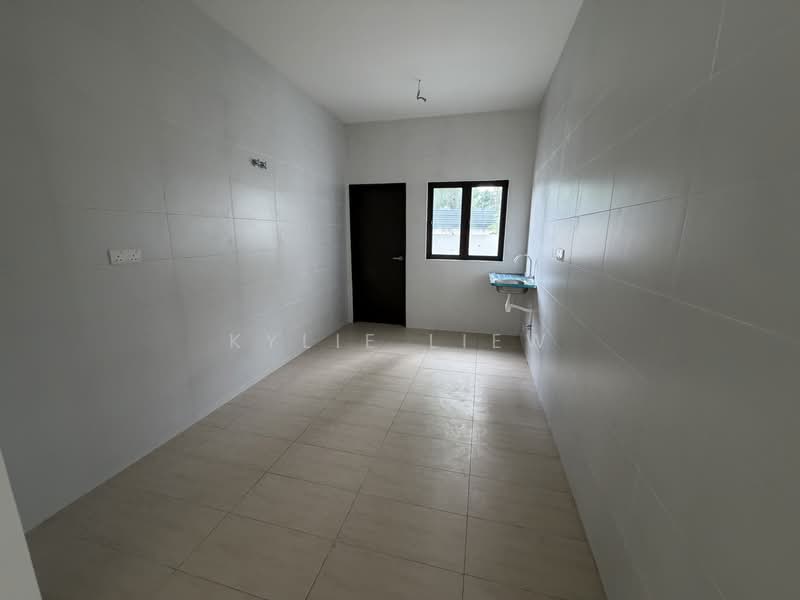 Rumah Bandar untuk Dijual di Cheras (Selangor) - Kylie Liew - Kitchen - PropertyGuru.com.my