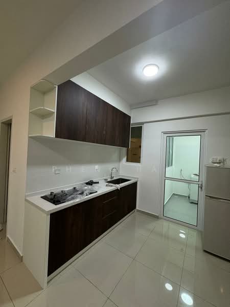 Rumah Flat untuk Disewa di IDEAL RESIDENCY - Pheng Han - Kitchen - PropertyGuru.com.my