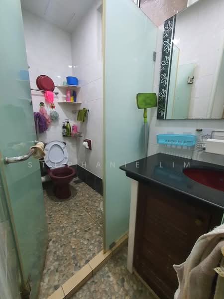 Apartment for Sale at Casa Pinang - Stephanie Lim - Bathroom - PropertyGuru.com.my
