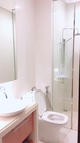 Service Residence for Rent at Straits Quay (The Suites at Waterside) - Irene Goh - Bathroom - PropertyGuru.com.my