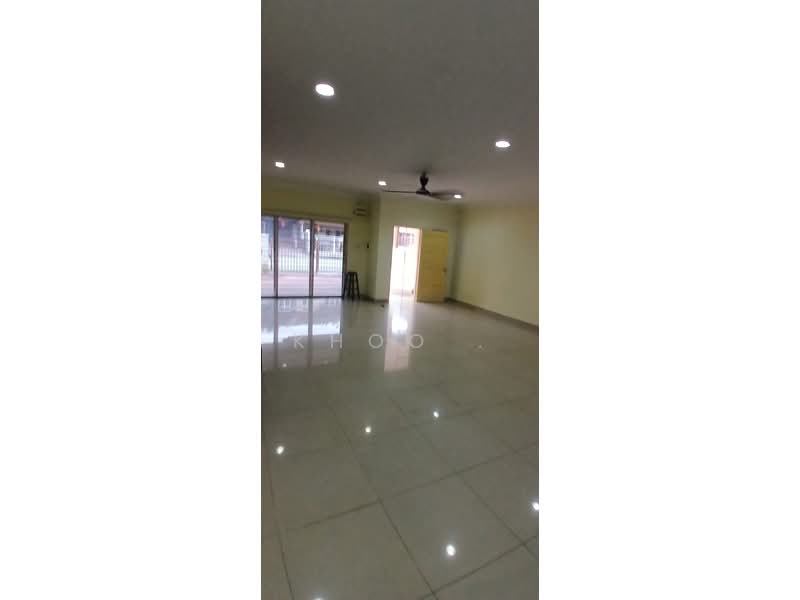 2-storey Terraced House for Rent in Taman Sri Putra Mas (Sungai Buloh) - KHOO . - Living Room - PropertyGuru.com.my