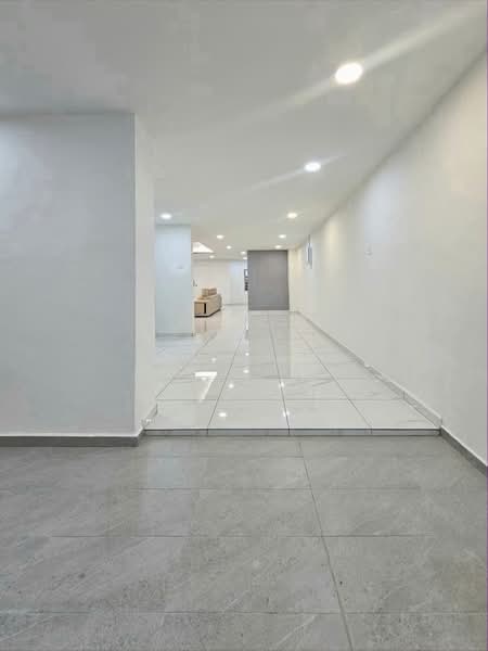 2-storey Terraced House for Sale in Taman Desa Jaya (Johor Bahru) - JAN AU - Corridor - PropertyGuru.com.my
