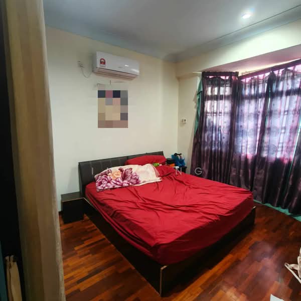 2-storey Terraced House for Sale in Gelang Patah (Johor) - Inez Ng - Bedroom - PropertyGuru.com.my