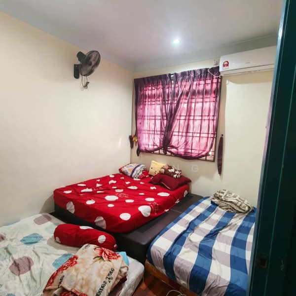 2-storey Terraced House for Sale in Gelang Patah (Johor) - Inez Ng - Bedroom - PropertyGuru.com.my