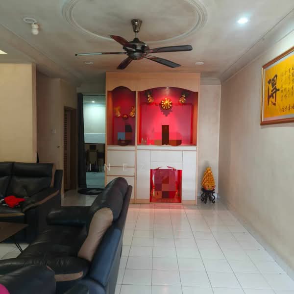 2-storey Terraced House for Sale in Gelang Patah (Johor) - Inez Ng - Living Room - PropertyGuru.com.my