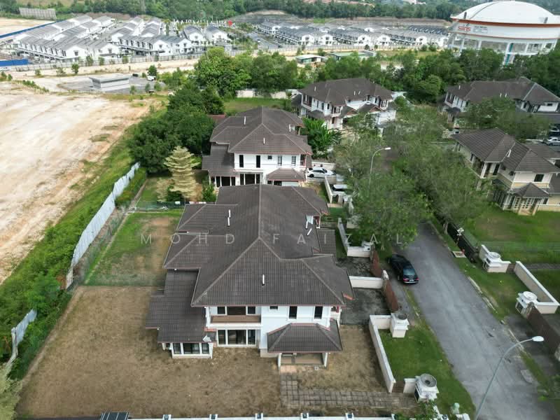Rumah Berkembar untuk Dijual di Nilai (Negeri Sembilan) - Mohd Faizal - Exterior - PropertyGuru.com.my