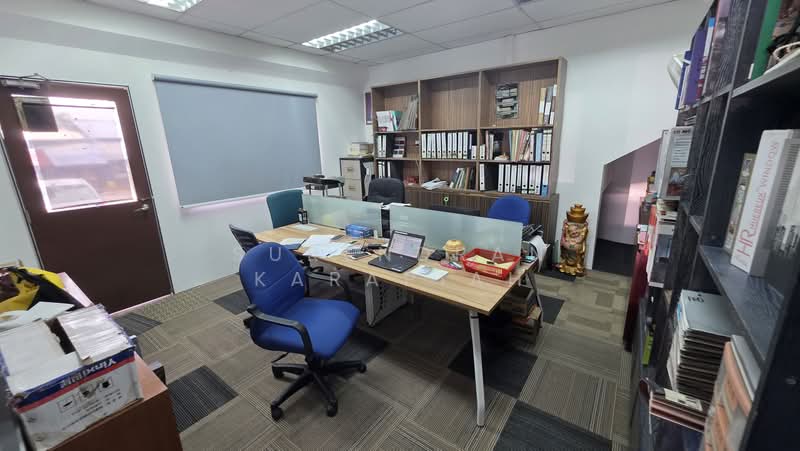 Shop for Sale in Kampung Batu Belah (Klang) - Surendran Karapiah - Interior - PropertyGuru.com.my