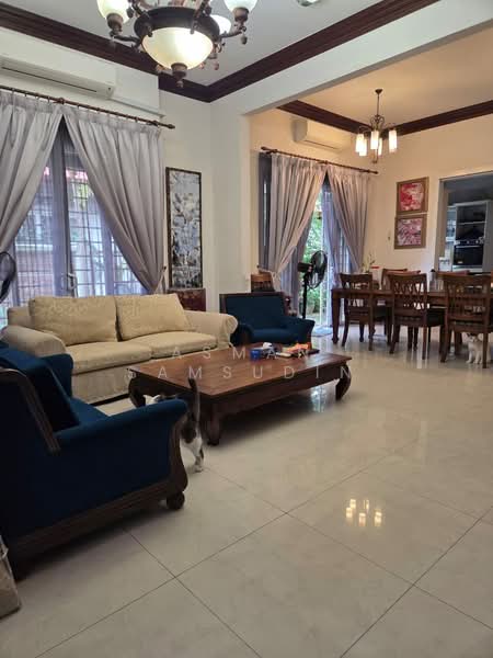 2-storey Terraced House for Rent in Shah Alam (Selangor) - Asman Samsudin - Living Room - PropertyGuru.com.my