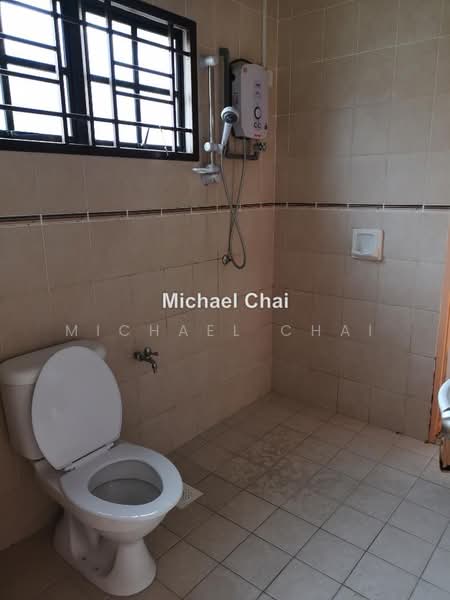 Rumah Teres untuk Dijual di Bandar Puteri Puchong (Puchong) - Michael Chai - Bathroom - PropertyGuru.com.my