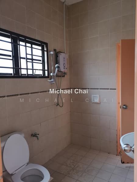 Rumah Teres untuk Dijual di Bandar Puteri Puchong (Puchong) - Michael Chai - Bathroom - PropertyGuru.com.my