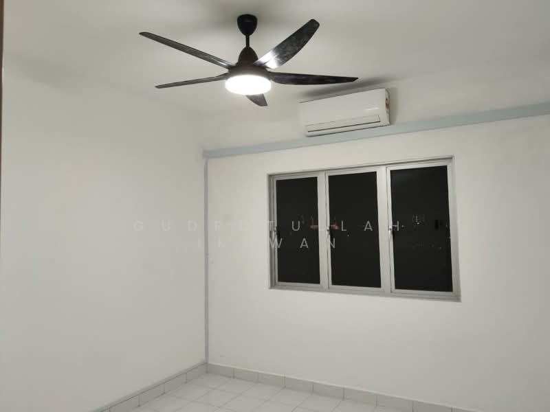 Pangsapuri untuk Dijual di Residensi Idaman - Gudrotullah Ikhwan - Interior - PropertyGuru.com.my