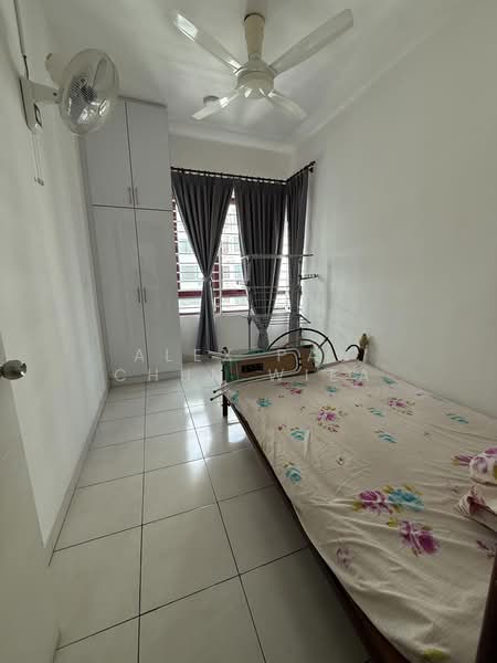 Kondominium untuk Dijual di Rafflesia - Alex Pan Chun Wiea - Bedroom - PropertyGuru.com.my