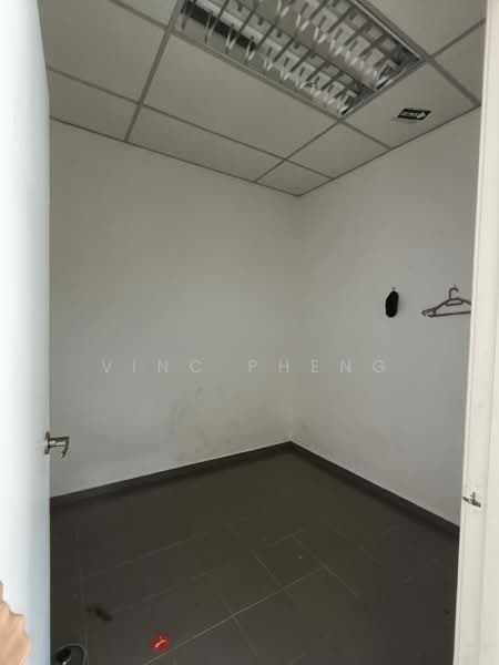 Warehouse for Rent in Kawasan Perindustrian Ayer Keroh (Ayer Keroh) - Vinc Pheng - Interior - PropertyGuru.com.my