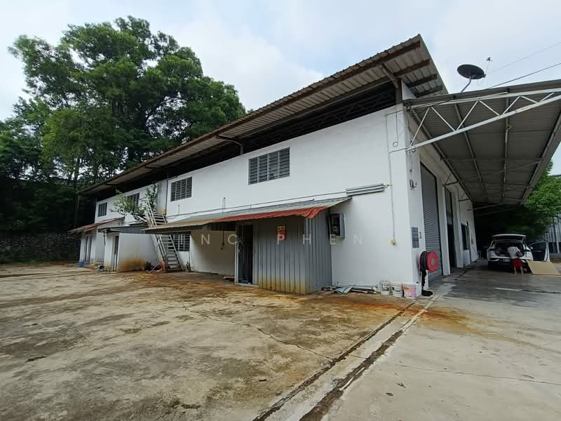 Warehouse for Rent in Kawasan Perindustrian Ayer Keroh (Ayer Keroh) - Vinc Pheng - Exterior - PropertyGuru.com.my