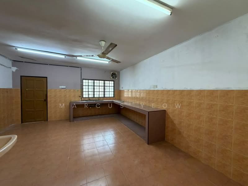 Rumah Teres 2 Tingkat untuk Dijual di Taman Seremban Jaya (Rantau) - Marcus Yeow - Kitchen - PropertyGuru.com.my