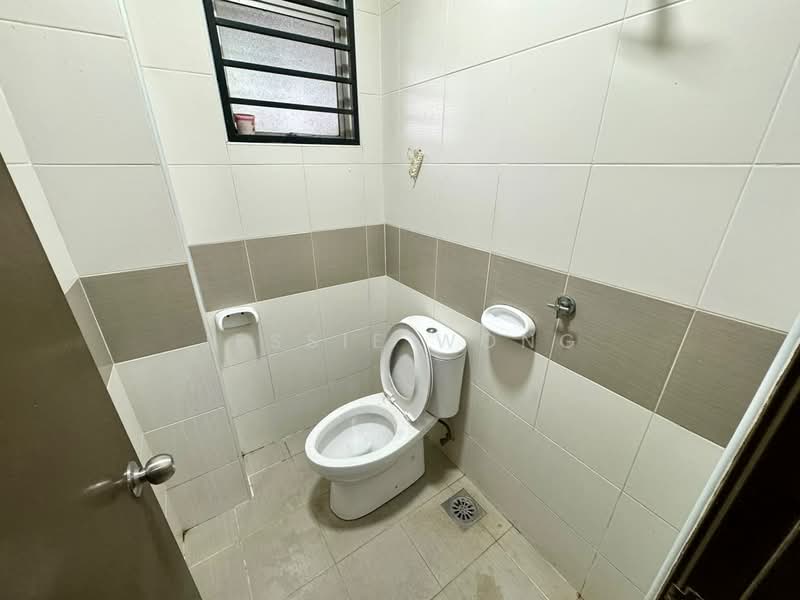 2-storey Terraced House for Sale in Kota Emerald (Rawang) - Jessie Wong - Bathroom - PropertyGuru.com.my