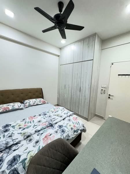 Service Residence for Sale at LakePark Residence @ KL North - Max . - Bedroom - PropertyGuru.com.my