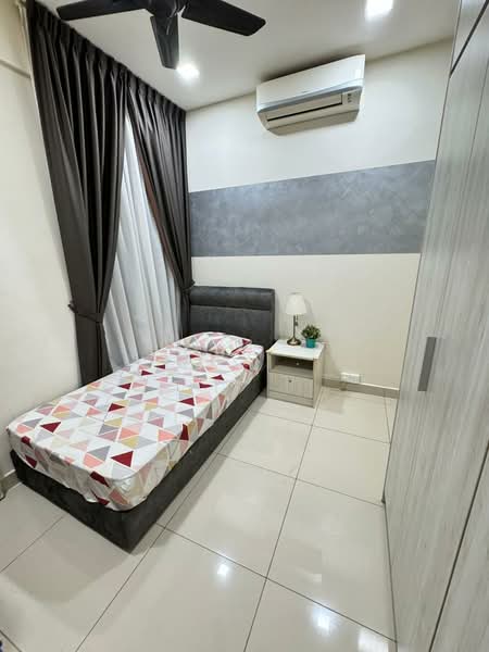 Service Residence for Sale at LakePark Residence @ KL North - Max . - Bedroom - PropertyGuru.com.my