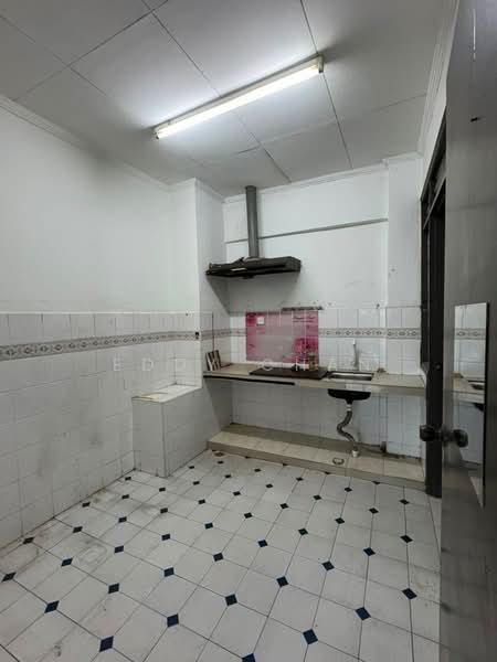 Residential Land for Sale in Johor Bahru (Johor) - Eddy Chan - Kitchen - PropertyGuru.com.my