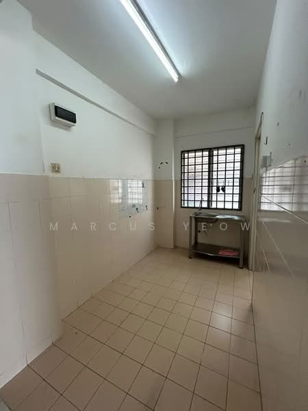 Pangsapuri untuk Disewa di Bukit Delima Apartment - Marcus Yeow - Kitchen - PropertyGuru.com.my