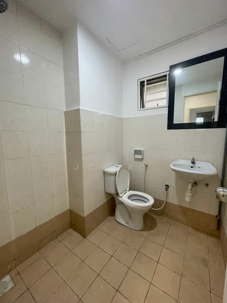 Condominium for Rent at Idaman Sutera - JC Tay - Bathroom - PropertyGuru.com.my