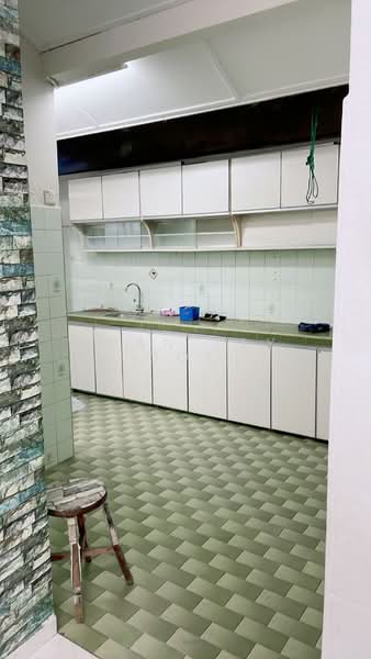 1-storey Terraced House for Sale in Tanjung Bungah (Penang) - Suan Lay Ooi - Kitchen - PropertyGuru.com.my