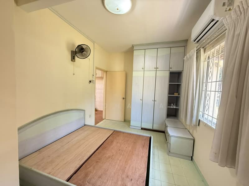 Rumah Teres untuk Dijual di Taman Muzaffar Heights (Bukit Katil) - Ramona Tan - Bedroom - PropertyGuru.com.my