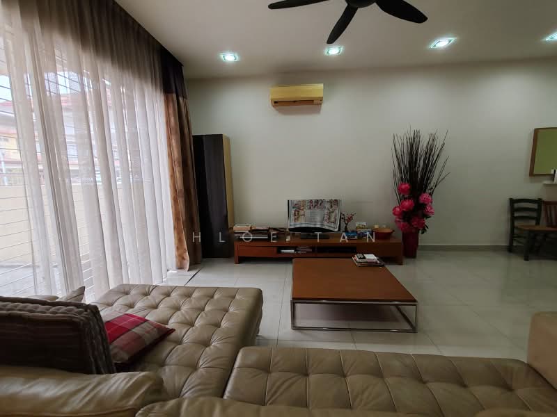 Rumah Teres untuk Dijual di Kota Kemuning (Shah Alam) - Chloe Tan - Living Room - PropertyGuru.com.my