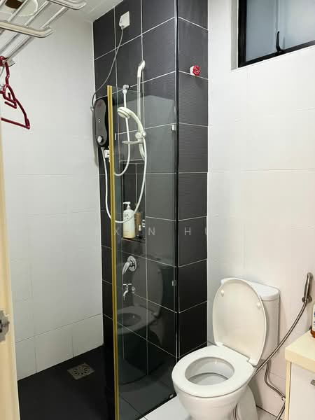 Servis Apartment untuk Dijual di The Platino Serviced Apartment - Kexin Hua - Bathroom - PropertyGuru.com.my