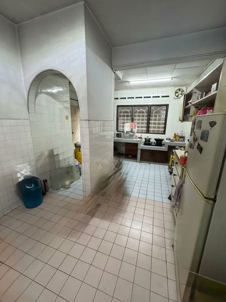 2-storey Terraced House for Sale in Taman Sri Bintang (Kepong) - Max . - Kitchen - PropertyGuru.com.my
