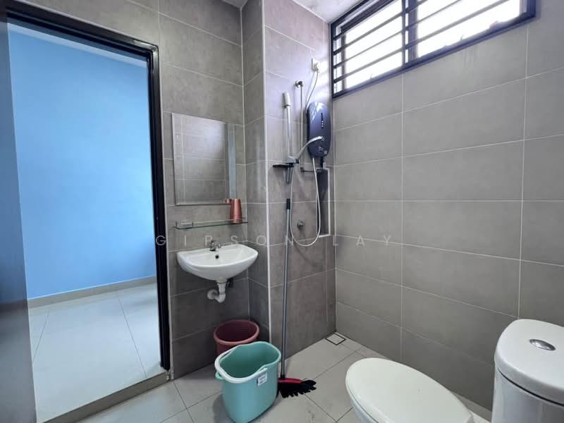 Rumah Teres 2-Tingkat untuk Dijual di Taman Mengkibol (Kluang) - Gipson Lay - PropertyGuru.com.my
