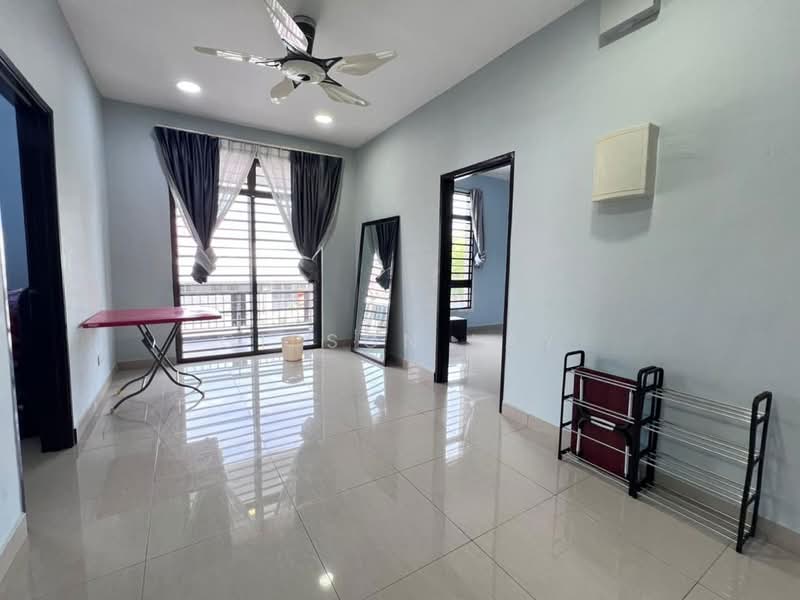 Rumah Teres 2-Tingkat untuk Dijual di Taman Mengkibol (Kluang) - Gipson Lay - PropertyGuru.com.my