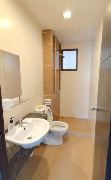 Apartment for Sale at Desa Idaman Residences - Carlos Ng - Bathroom - PropertyGuru.com.my