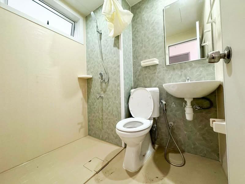 Pangsapuri untuk Dijual di Harmoni Elmina 1 @ City Of Elmina - Hazlin Miswan - Bathroom - PropertyGuru.com.my