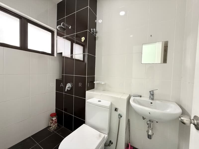Rumah Kluster untuk Dijual di Setia Utama (Setia Alam) - GABRIEL GOH - Bathroom - PropertyGuru.com.my