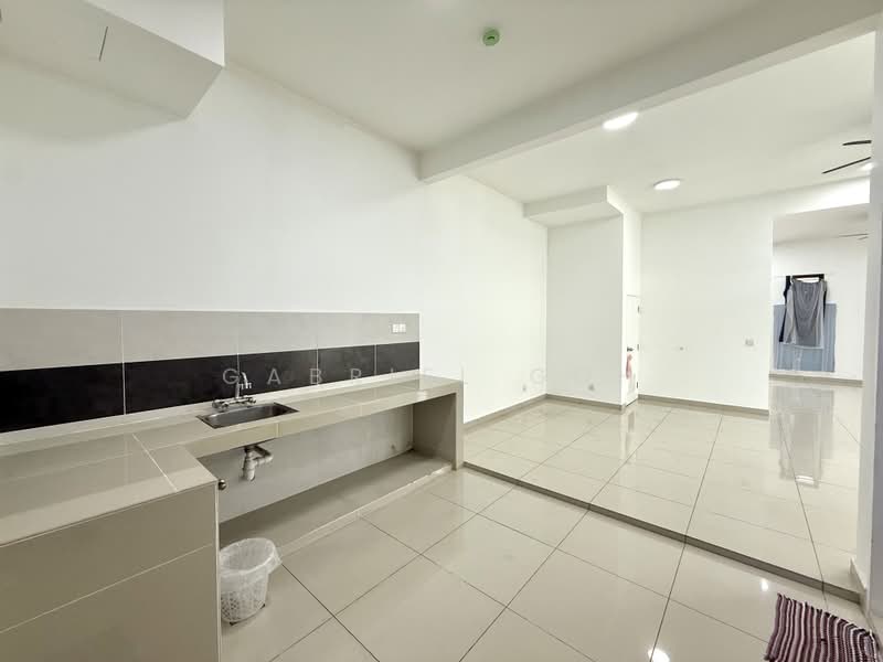 Rumah Kluster untuk Dijual di Setia Utama (Setia Alam) - GABRIEL GOH - Kitchen - PropertyGuru.com.my