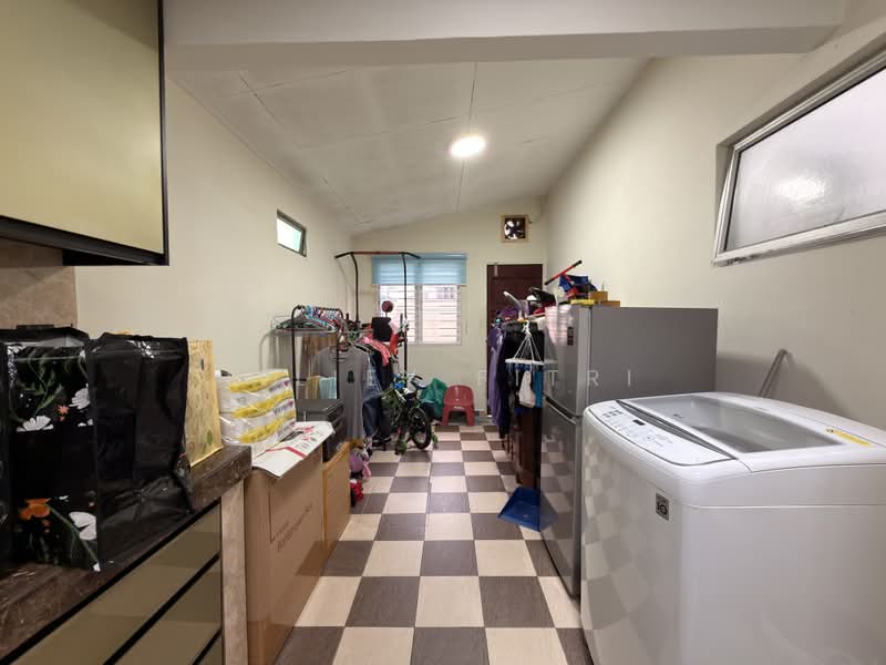 Rumah Berkembar untuk Dijual di Taman Waterfall (Rawang) - Liliey Fitri - PropertyGuru.com.my