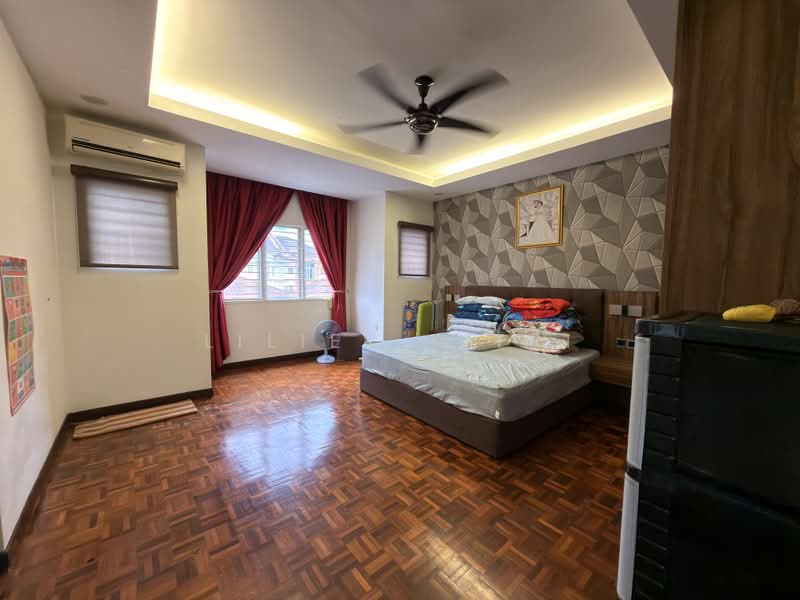 Rumah Berkembar untuk Dijual di Taman Waterfall (Rawang) - Liliey Fitri - PropertyGuru.com.my