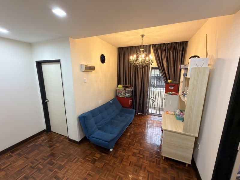 Rumah Berkembar untuk Dijual di Taman Waterfall (Rawang) - Liliey Fitri - PropertyGuru.com.my