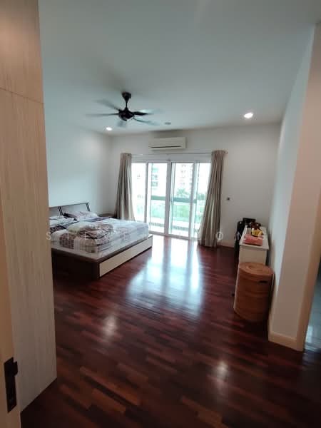 Rumah Teres 3 Tingkat untuk Dijual di Taman Taming Indah 2 (Bandar Sungai Long) - Steven Leong - PropertyGuru.com.my