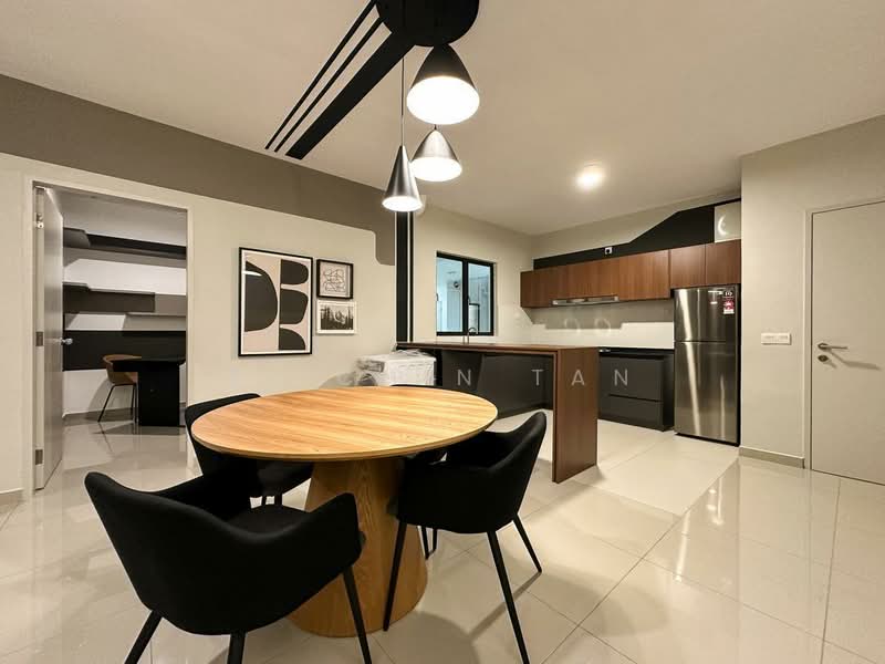 Servis Apartment untuk Dijual di Huni @ Eco Ardence - Ai Chin Tan - Kitchen - PropertyGuru.com.my