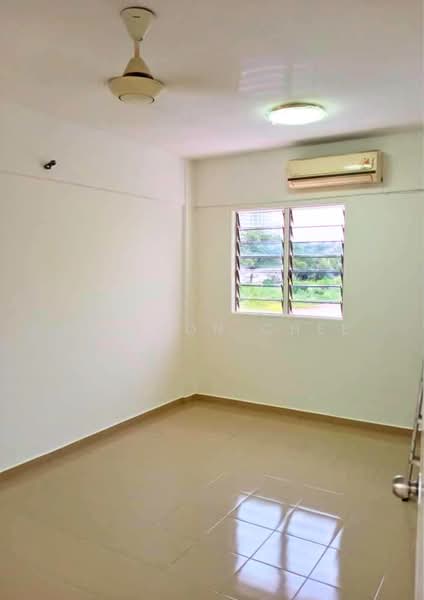 Rumah Flat untuk Dijual di Desa Pinang 1 - Clifton Chee - Interior - PropertyGuru.com.my